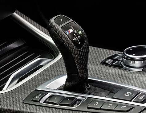 automatinės pavarų dėžės svirties valdymo pultas
