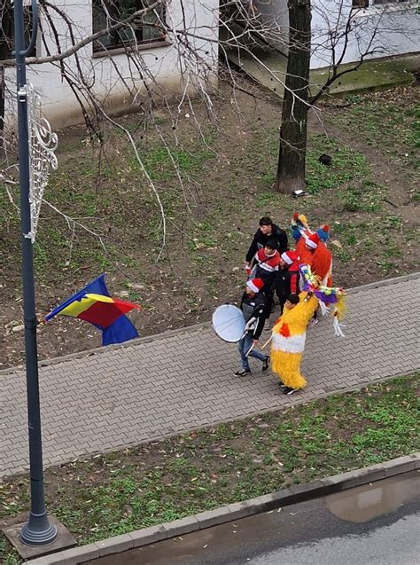 Veidmainio poza maldoje