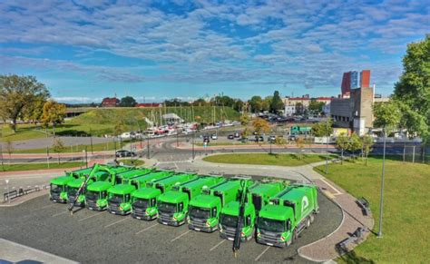 nuotrauka, vaizduojanti modernų Ecoservice transporto parką