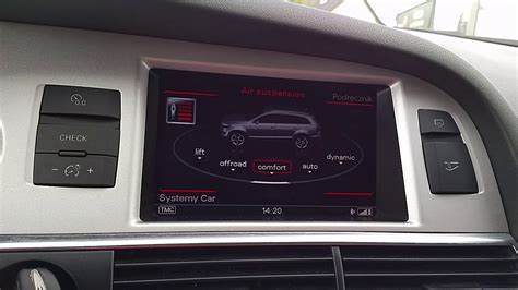 Audi A6 C6 interjero dalis su MMI ekranu