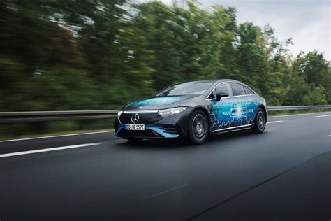 Mercedes-Benz kietojo būvio baterijos prototipo schema