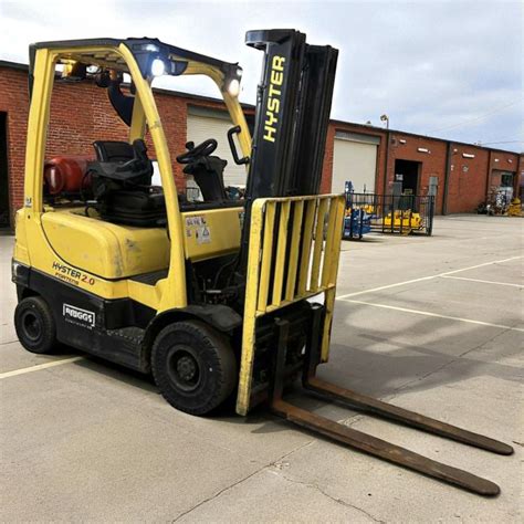 Hyster H2.0FTS dujinio krautuvo darbas sandėlyje