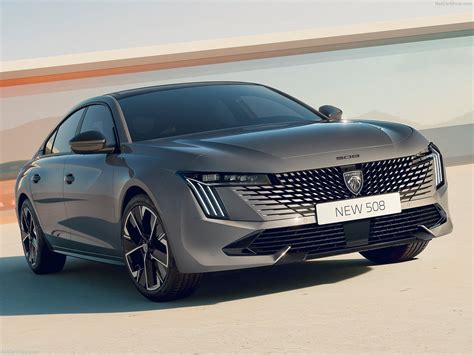 Peugeot 508 sedano interjero nuotrauka