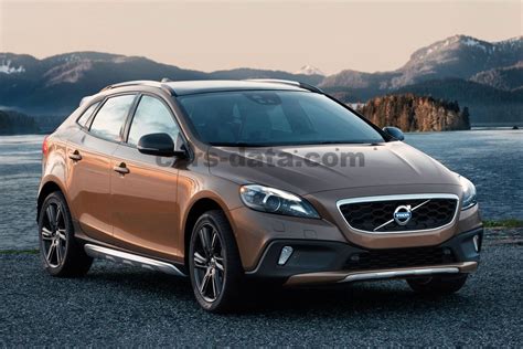 Volvo V40 Cross Country eksterjero nuotrauka, rodanti skandinavišką dizainą