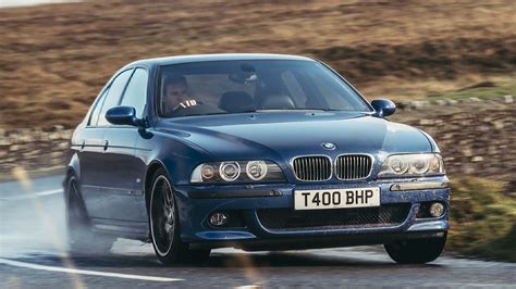 BMW M5 E39 galinės dalies dizainas