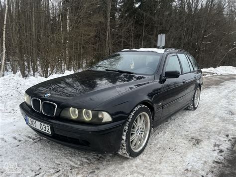 BMW E39 universalas su M paketu ir M ratais