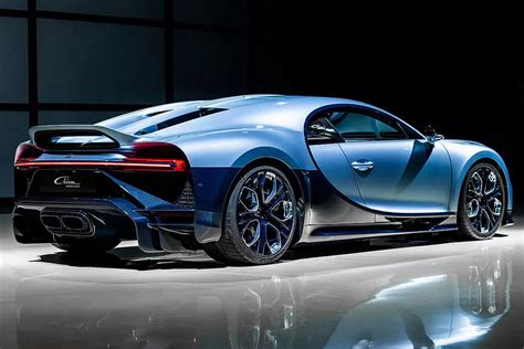 Bugatti Chiron variklio skyriaus nuotrauka