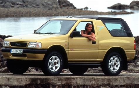 Opel Frontera eksterjero nuotrauka