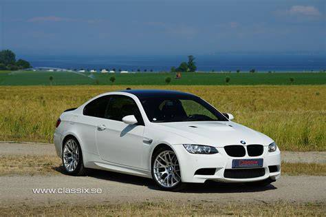 BMW E92 generatoriaus vaizdas su pažymėtomis dalimis