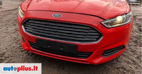 Nuotrauka: Galinis spoileris Ford Mondeo