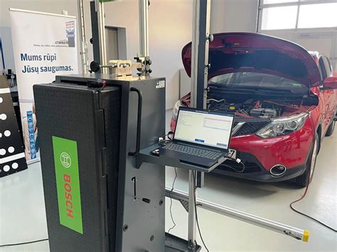 automobilių kalibravimo įrangos nuotrauka