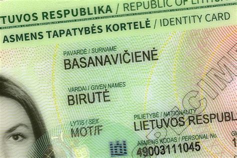 Vairuotojo pažymėjimas ir asmens tapatybės kortelė