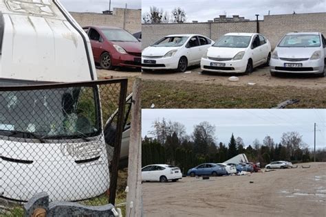 Teminė nuotrauka: apgadinti automobiliai stovėjimo aikštelėje