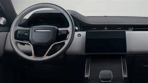 Ateca ir Range Rover interjerai