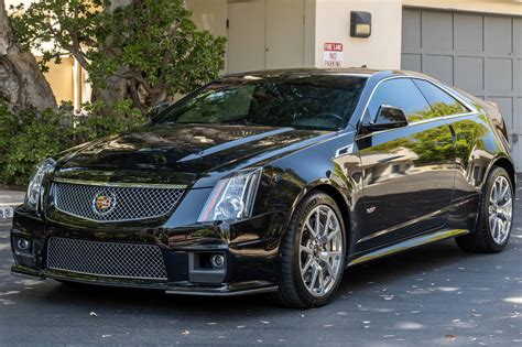 Cadillac CTS eksterjero dizainas