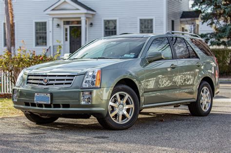 Cadillac SRX interjeras