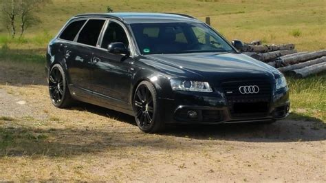 Teminis automobilio AUDI A6 Avant (C6/4F) variklio skyriaus su išmetimo sistema nuotrauka