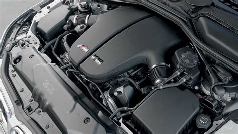 BMW S65 V8 variklio schema