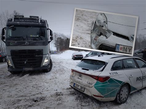Kariuomenės sunkvežimio 