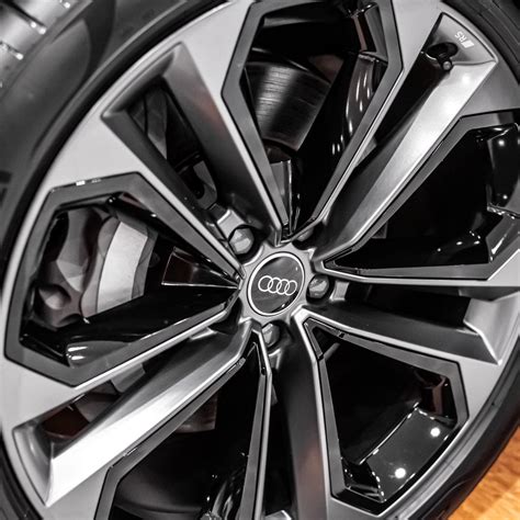 Audi ratlankių pavyzdžiai ir jų specifikacijos