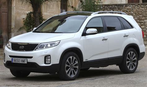 Privalumų infografika Kia Sorento 2012