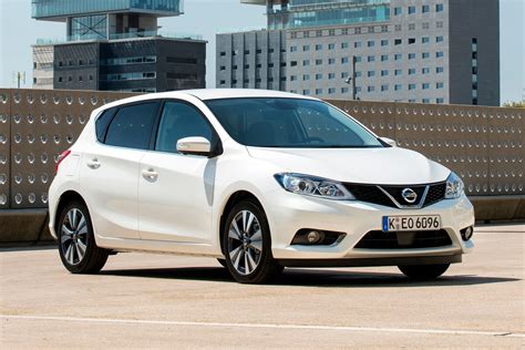 Informacinis grafikas su Nissan Pulsar 1.2 DIG-T bendraisiais duomenimis: gamybos metai, galia, pavarų dėžė, kuro sąnaudos
