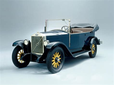Volvo OV4, pirmasis serijinis Volvo automobilis