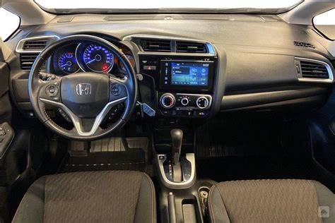 Honda Jazz 2015-2020 interjeras ir erdvė: vertinimas}