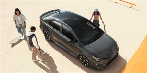 Toyota Corolla hibridas mieste