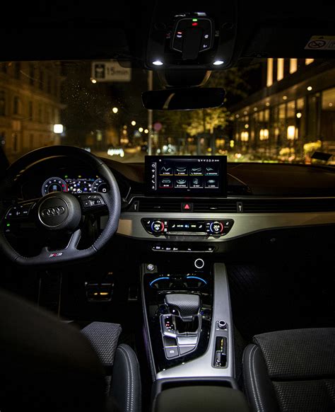 Audi A8 interjero ir komforto elementų nuotrauka