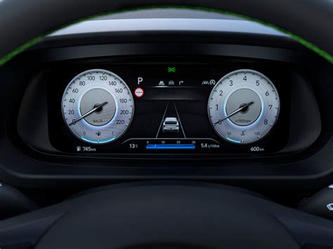 automobilio prietaisų skydelis su oro kondicionieriaus valdikliais