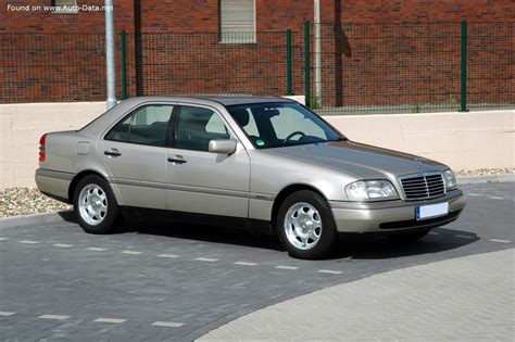 Mercedes-Benz C220 W202 sedanas