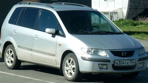 Infographics: Mazda Premacy 1999-2005 techninė konfigūracija ir dyzelinio variklio DE04-08 schemos