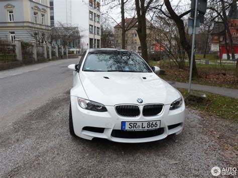 BMW E92 Coupé vaizdas iš priekio šonu