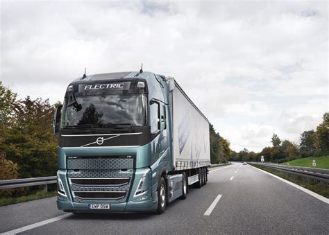 Schema: Volvo elektrinio sunkvežimio įkrovimo eiga