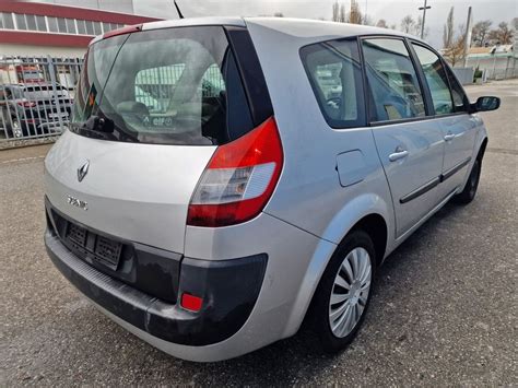Renault Megane Scenic II su R16 ratlankiais