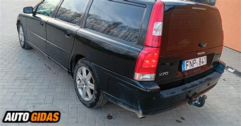 Teminis automobilio Volvo V70 2006 metų nuotrauka
