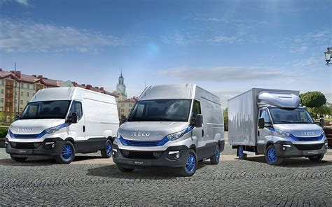 Iveco Daily Blue Power su Euro 6, GNV ar elektrine pavara