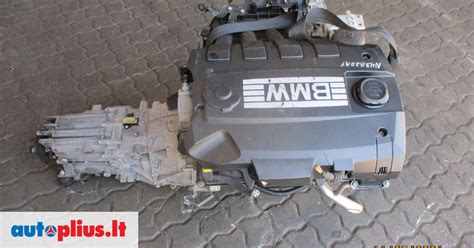 BMW variklio dalys ir remonto procesas