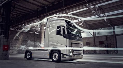 Volvo sunkvežimių parko valdymas per Volvo Connect platformą