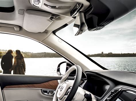 HomeLink mygtukai Volvo automobilyje