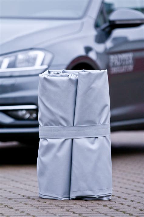 Įvairūs tentai, skirti skirtingų dydžių ir tipų transporto priemonėms