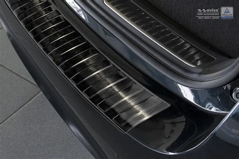 Toyota Avensis sedano galinio bamperio apsauga
