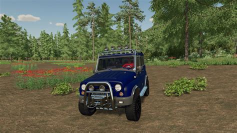 UAZ Hunter su galinga priekine ir galine apsauga bei galios slenksčiais, skirtas bekelei