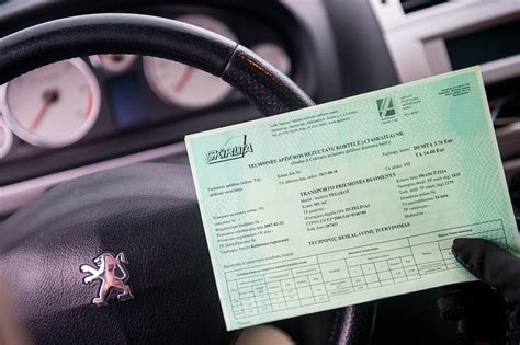 automobilio registracijos dokumentai ir techninės apžiūros talonas