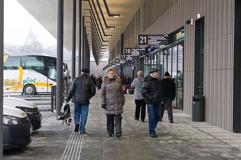 Autobuso salonas ir neblaivaus keleivio sulaikymas