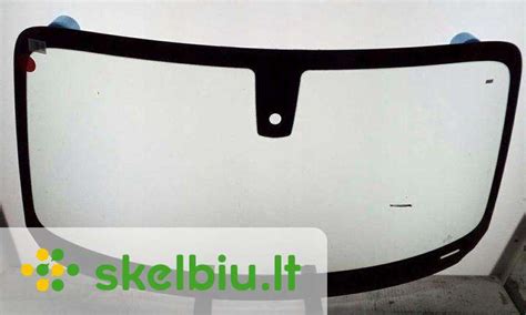įvairių tipų automobilių stiklai