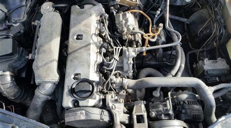 Audi A6 C4 2.5 TDI kuro siurblio priekio schema su purkštukų vamzdelių žymėjimais