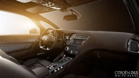 Citroen DS5 interjeras