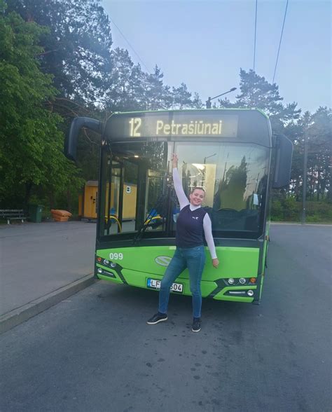 Troleibuso vairuotoja darbe